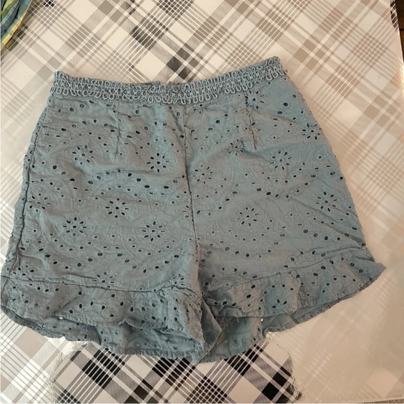Old Navy, Columbia And June & Hudson Shorts  3 Lot - Picture 3 of 14